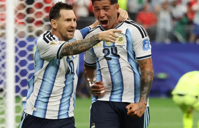 Messi se isola na artilharia das Copas e Argentina vai ao mata-mata