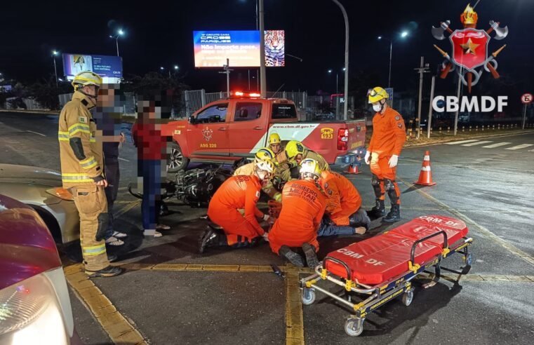 Motociclista fica ferido após colisão com carro na Asa Norte