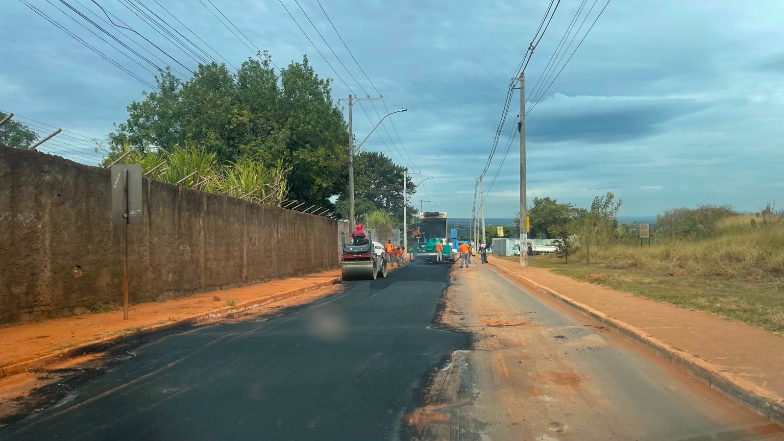 Novacap amplia obra da Avenida Del Lago, no Itapoã