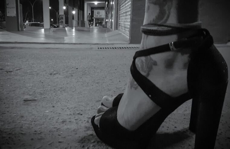 Orgulho LGBT: pessoas trans recorrem à prostituição por sobrevivência 