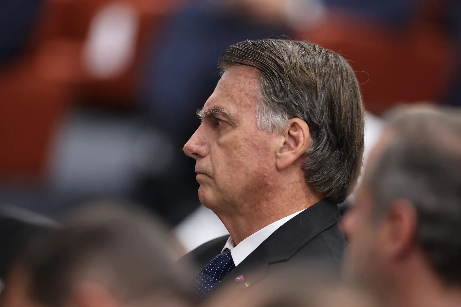 PCDF pede autorização ao STF para ouvir Bolsonaro sobre arma apreendida