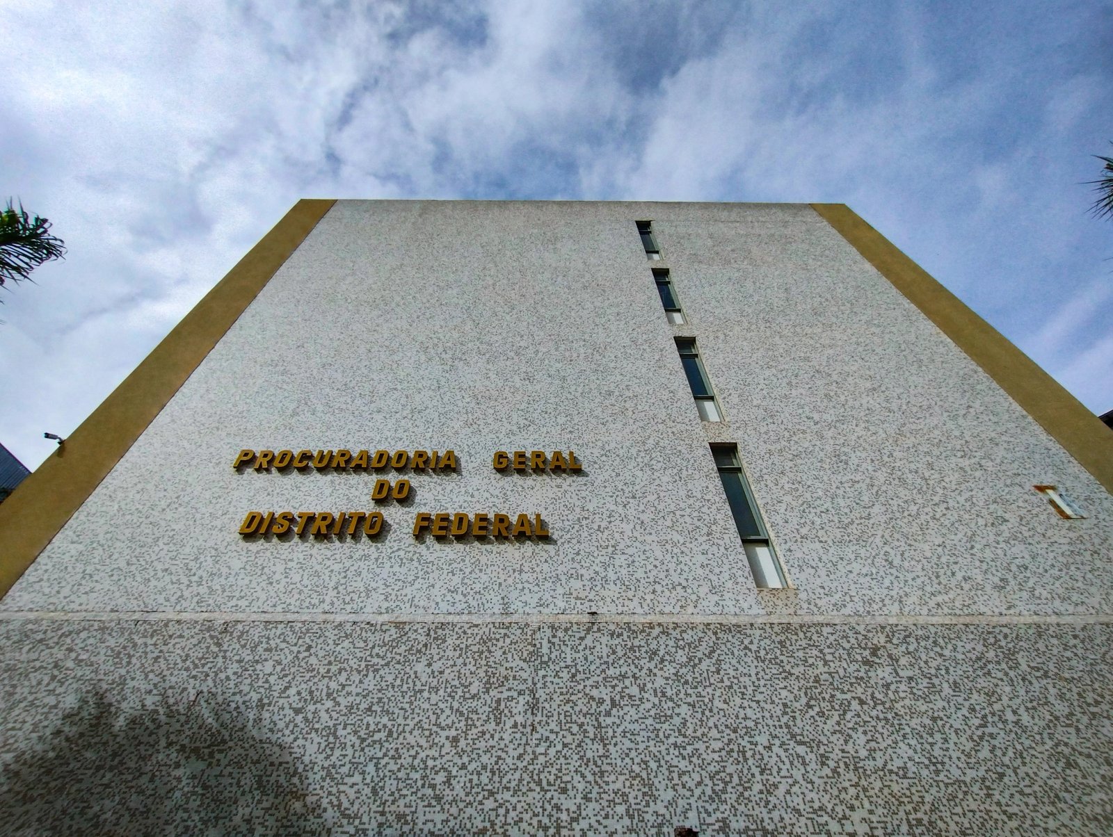 PGDF garante economia de R$ 1,4 bilhão com revisão de precatórios