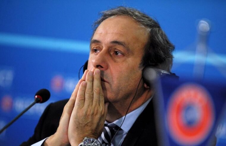 Platini processa Infantino por tráfico de influência e denúncia falsa
