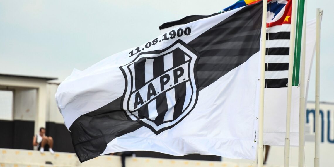 Ponte Preta e Botafogo-SP fazem confronto paulista dentro da zona de queda da Série B