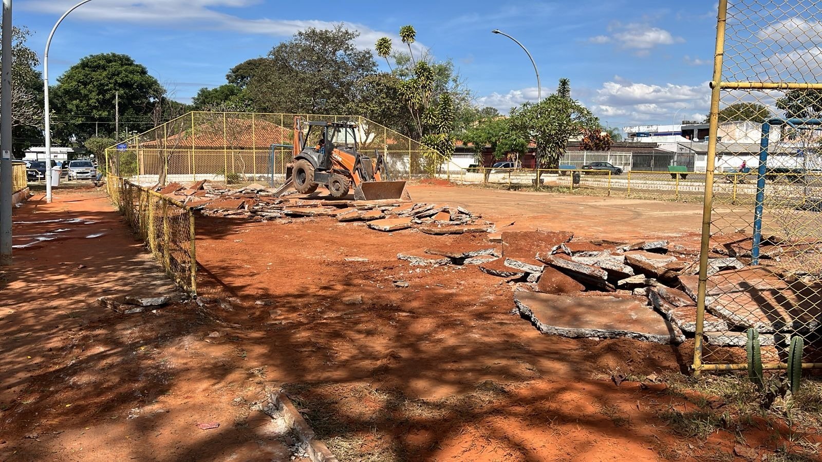 Quadra e parquinho da QI 6, no Guará, entram em reforma