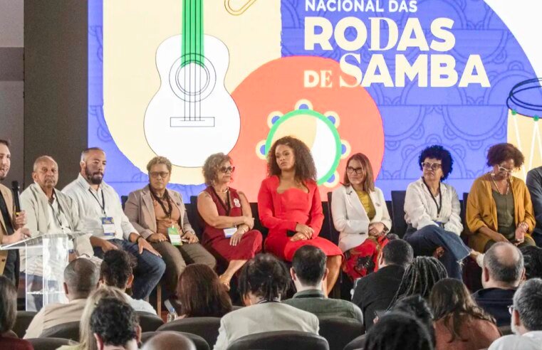 Sambistas debatem políticas públicas para trabalhadoras na cultura