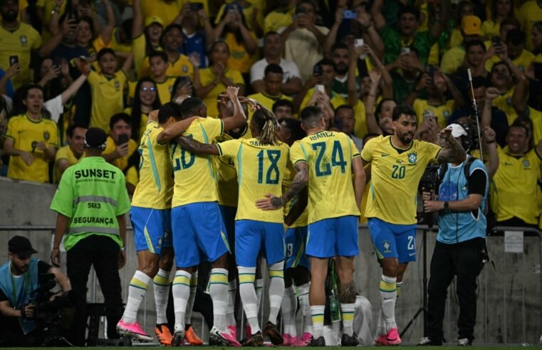 Seleção Brasileira desembarca nos EUA e Ancelotti prevê testes antes da estreia na Copa