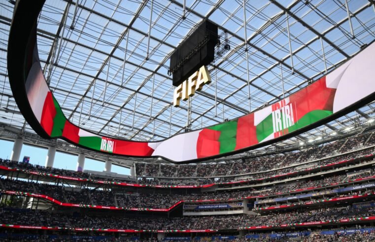 Seleção iraniana deixa carta por paz após empate com a Bélgica