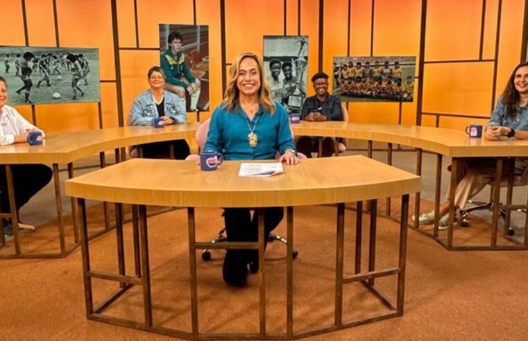 Sem Censura recebe pioneiras do futebol a um a 1 ano da Copa no Brasil
