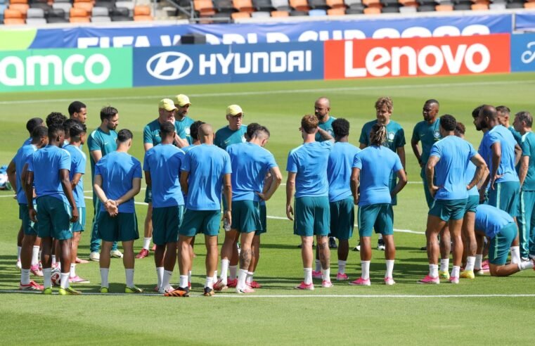 Sob calor em Houston, seleção fecha preparação para enfrentar o Japão
