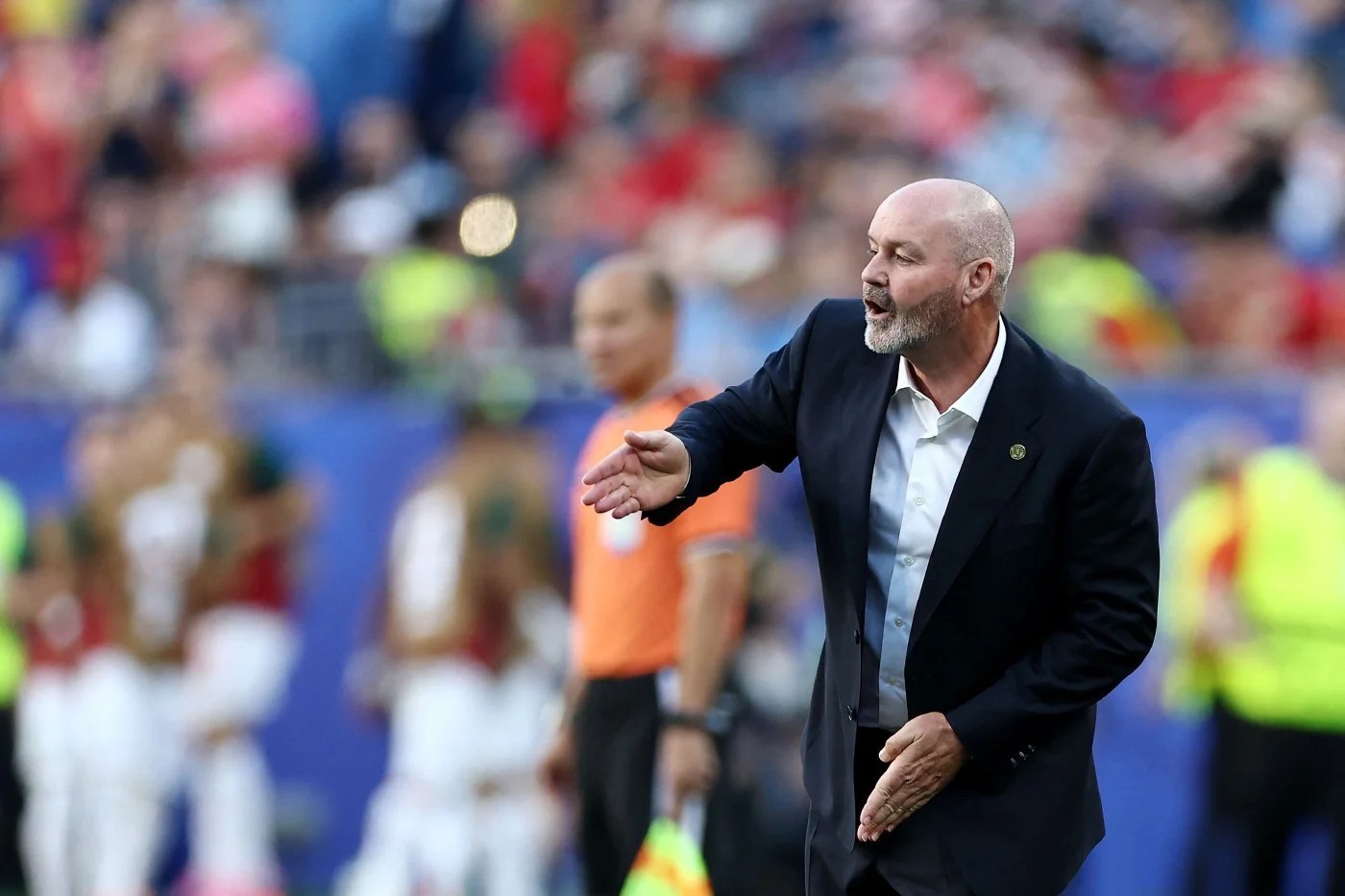 Técnico da Escócia busca, contra o Brasil, classificação inédita para 2ª fase de uma Copa