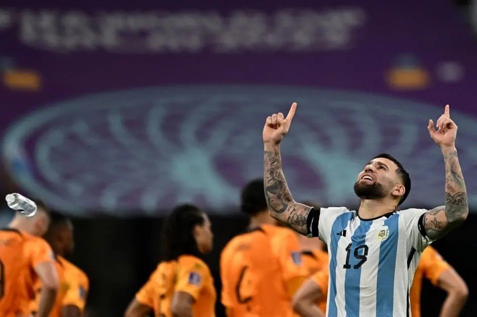 ‘Precisamos ter humildade’, diz Otamendi sobre a atual campeã Argentina
