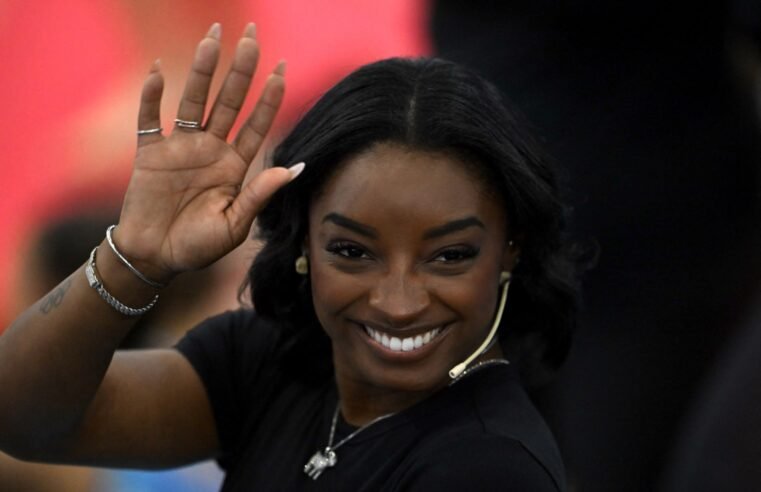 ‘Quase morrer não estava nos planos’, diz Biles sobre problema de saúde