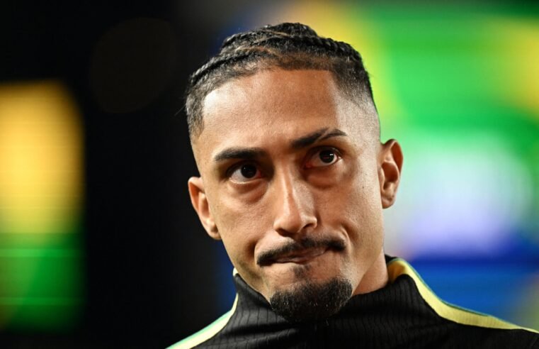 Al-Hilal prepara nova oferta milionária para Raphinha, diz site