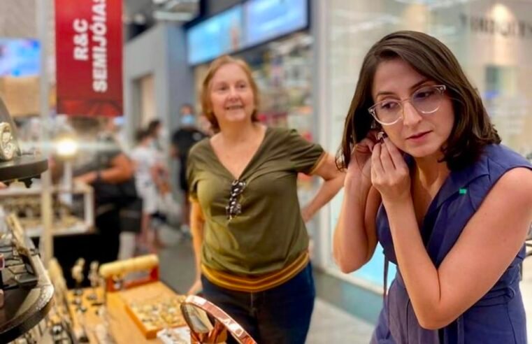 Bodas de prata da Feira da Lua