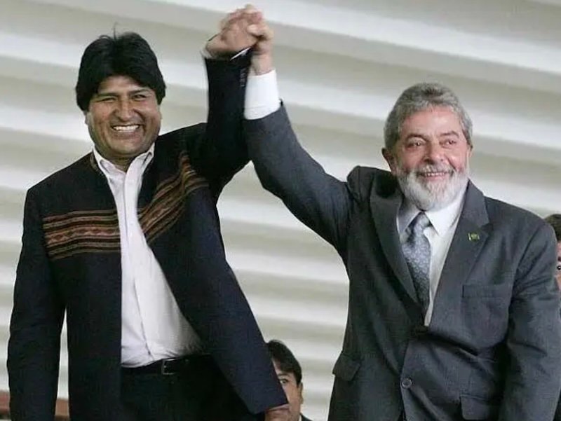 Bolívia decreta prisão de Morales, amigo de Lula, acusado até de terrorismo