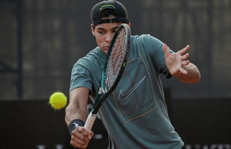 Brasileiro Guto Miguel é campeão juvenil de duplas em Wimbledon