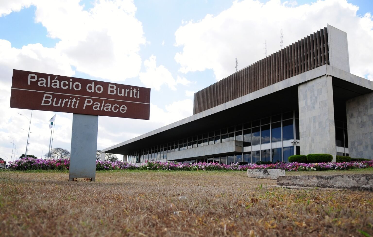 CLDF aprova previsão de R$ 75 bilhões para o GDF em 2027