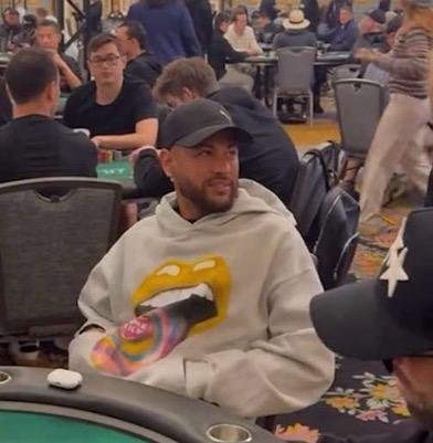 Cartas na mesa: campeão de pôquer diz que o jogo ajudou a destruir a carreira de Neymar