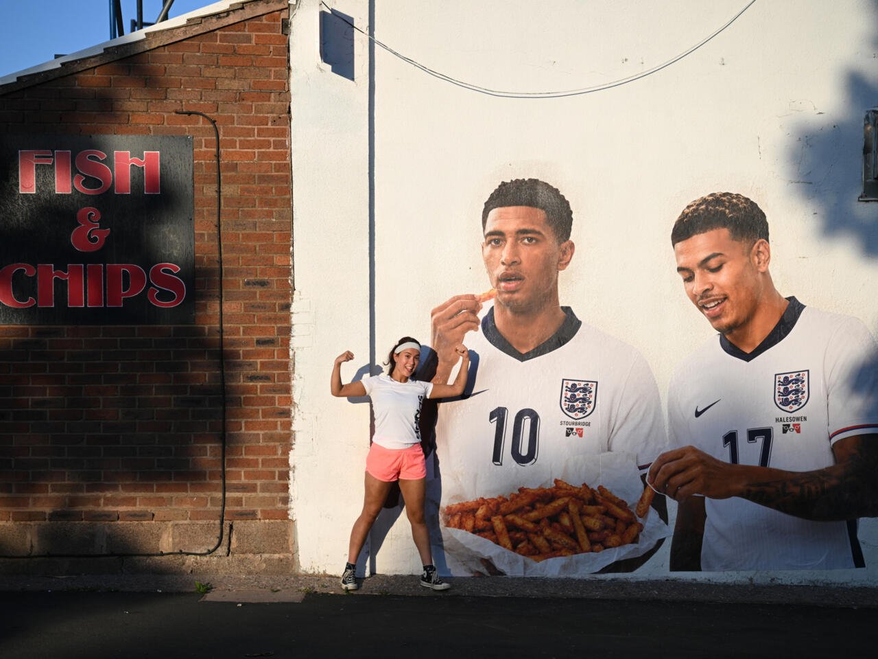 Cidade natal de Bellingham celebra estrela da seleção inglesa