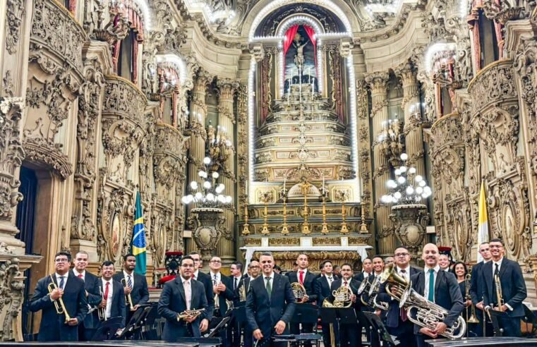 Concerto de banda em igreja no Rio chama atenção para encontro mundial
