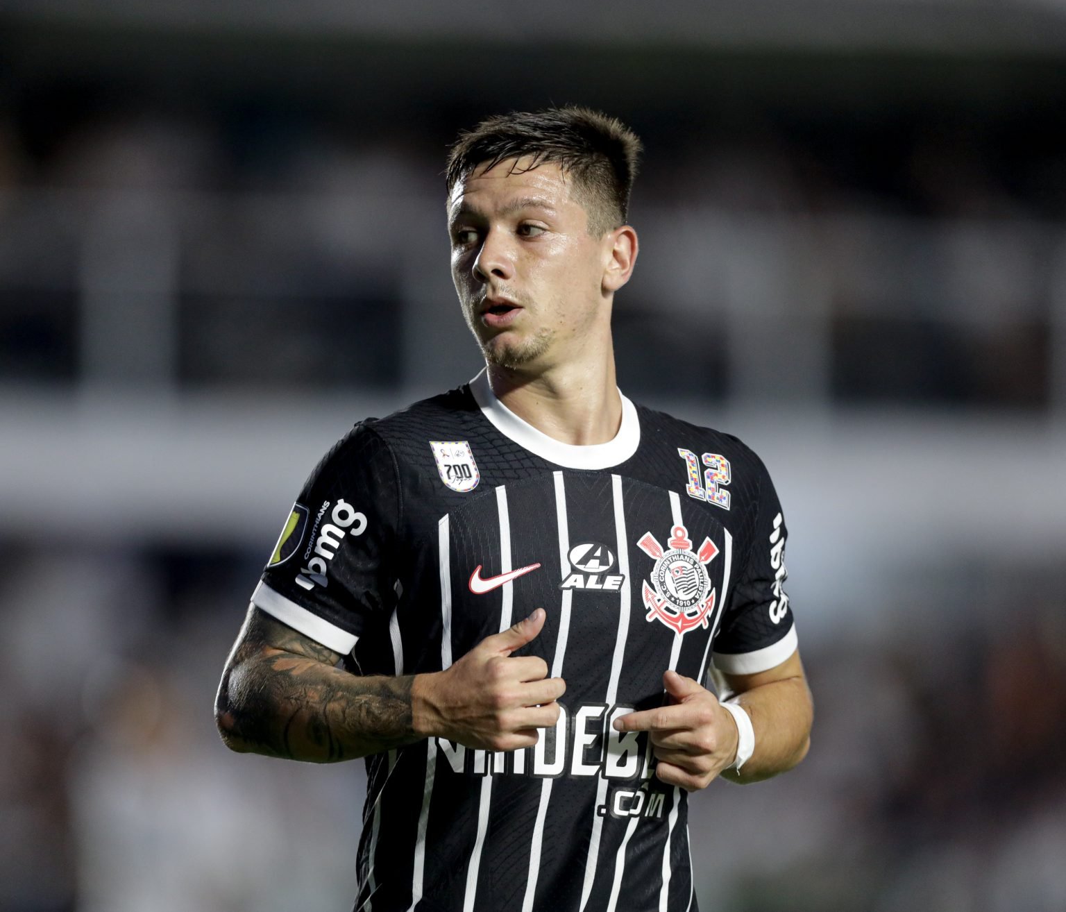 Corinthians, Santos e Botafogo lidam com transfer ban ativo antes da janela