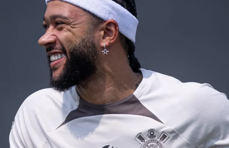 Corinthians lida com jogo duro de estafe e impasse por renovação de Memphis