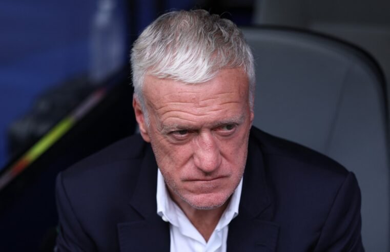 Deschamps faz desabafo após fim de ciclo na França: ‘Ambiente era muito irrespirável’