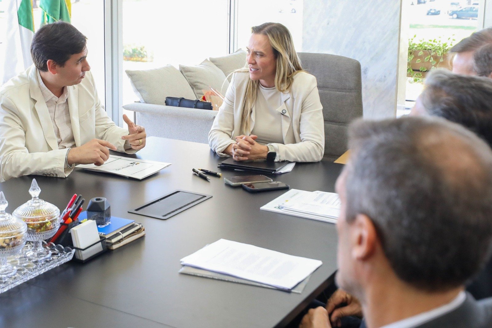 Encontro entre Celina Leão, Wellington Luiz e Rafael Prudente termina sem apoio formal