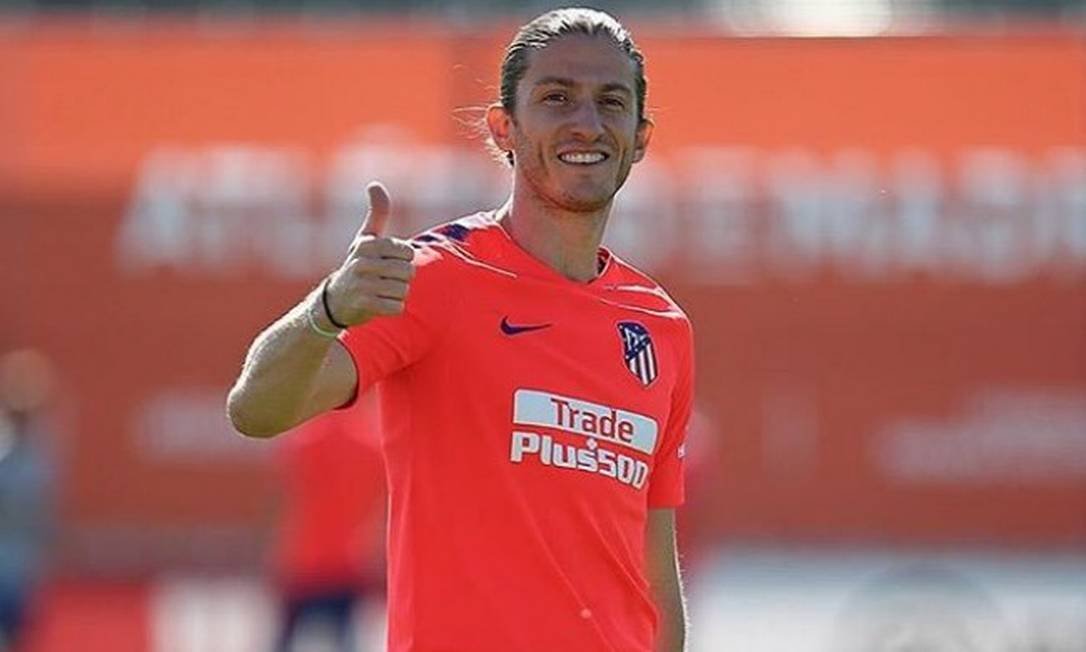 Filipe Luís explica escolha por Monaco e vê França ‘em outro nível’ na Copa