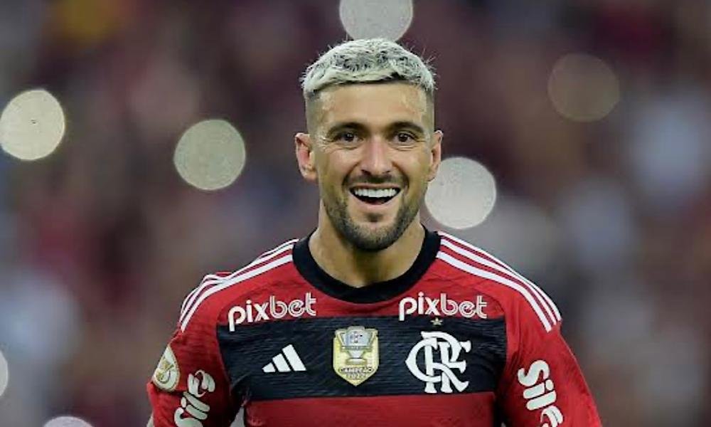 Flamengo prepara Arrascaeta para jogo que marca retomada do Brasileiro