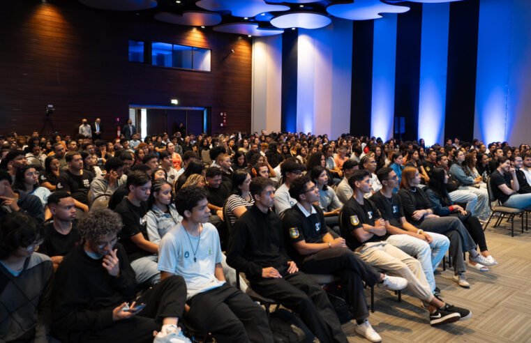 GDF cria medalha para reconhecer protagonismo jovem no DF