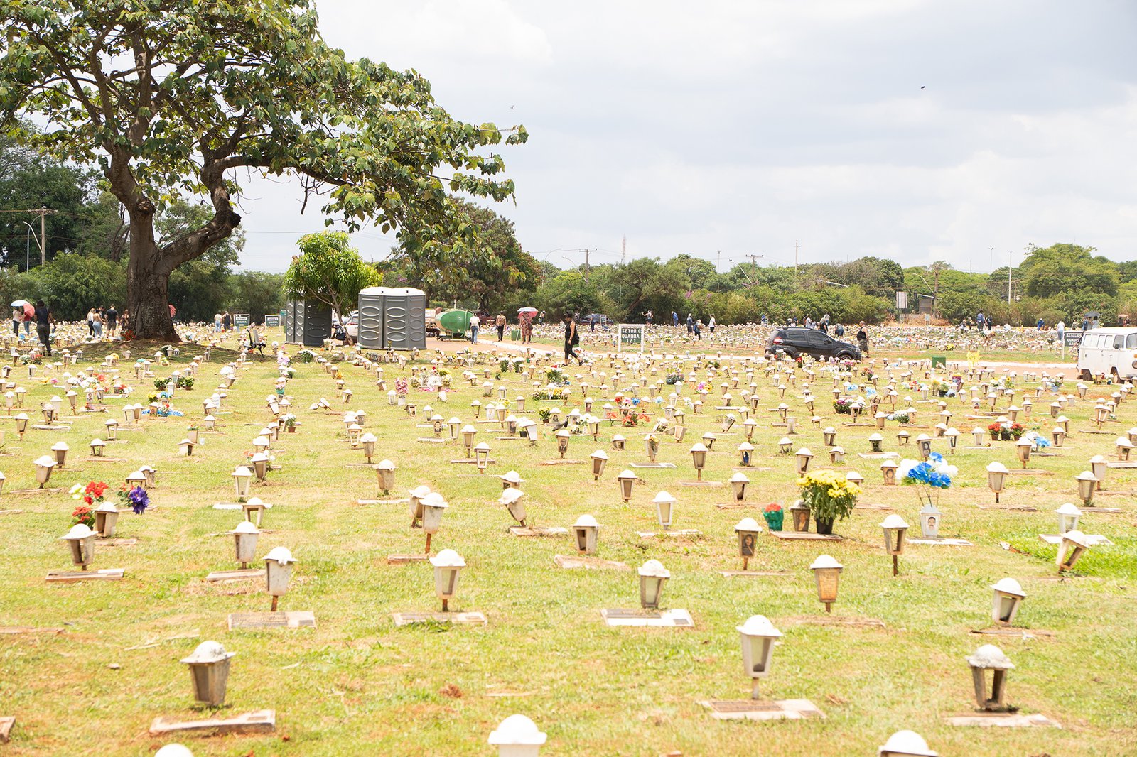 GDF regulamenta recadastramento de sepulturas antigas no DF