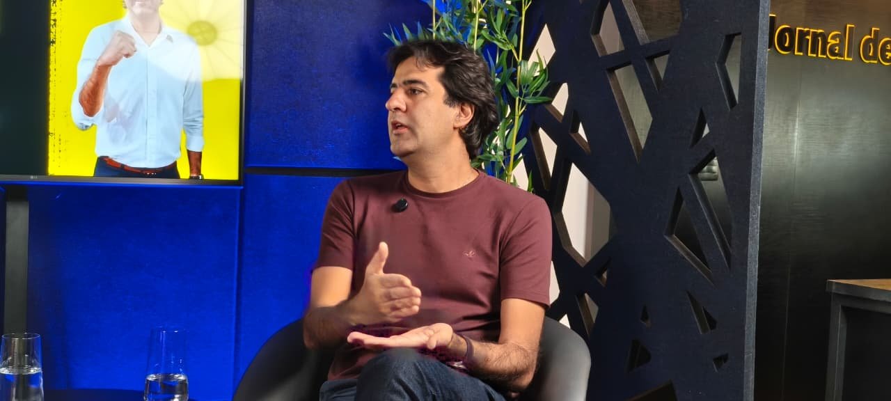 Gabriel Magno critica gestão da educação e passa-pires do PDAF