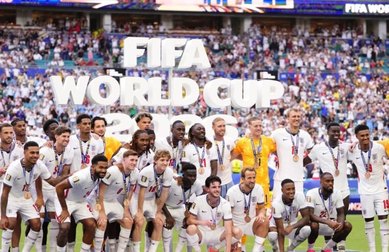 Inglaterra leva 3ª lugar e Mbappé vira maior artilheiro das Copas