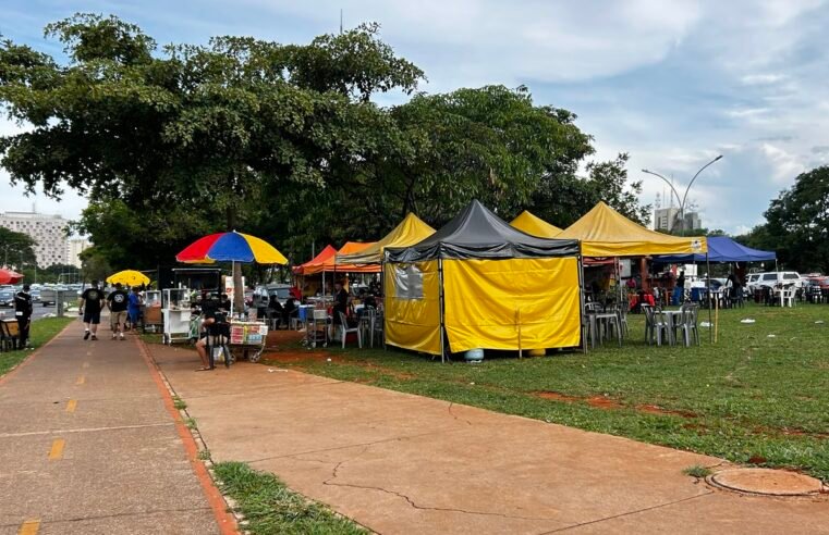 Jogo entre Cruzeiro (MG) x Grêmio (RS) tem 60 vagas para o trabalho de ambulantes