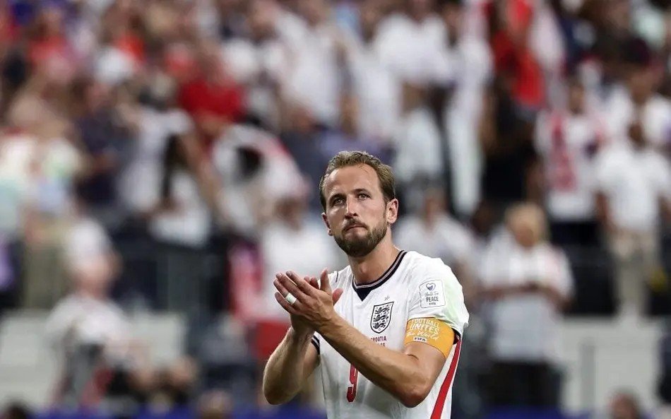 Kane pede calma à Inglaterra após vitória heroica sobre o México