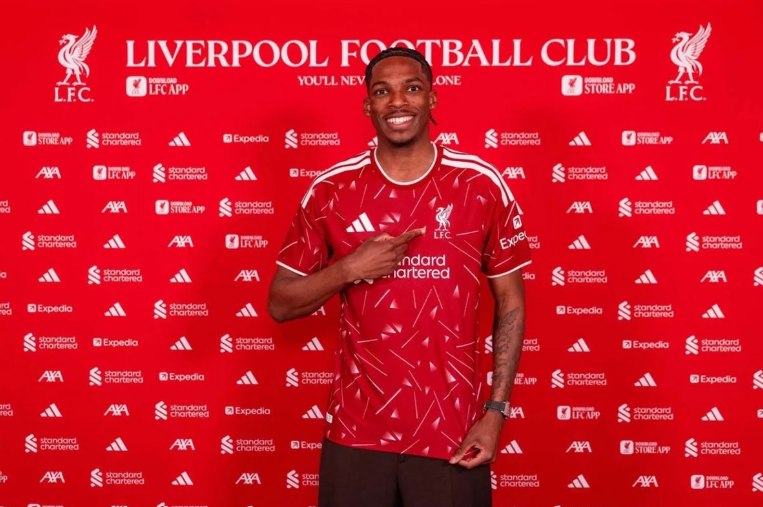 Liverpool anuncia contratação de jovem francês Jérémy Jacquet