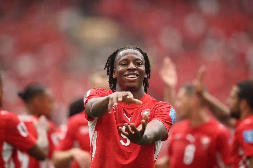 Manzambi vai desfalcar Suíça contra Argentina devido a lesão