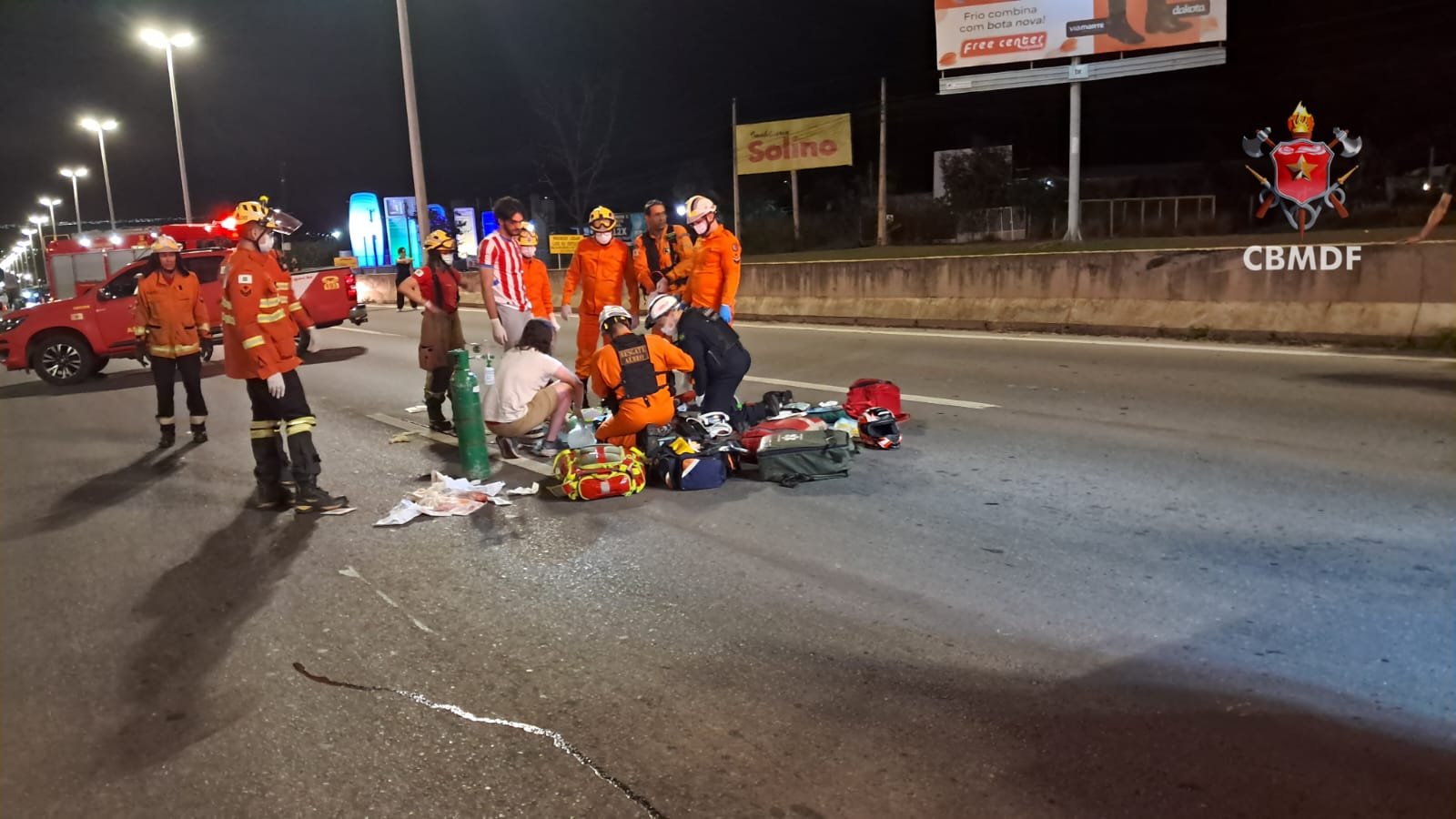 Motociclista morre após bater em mureta na BR-020