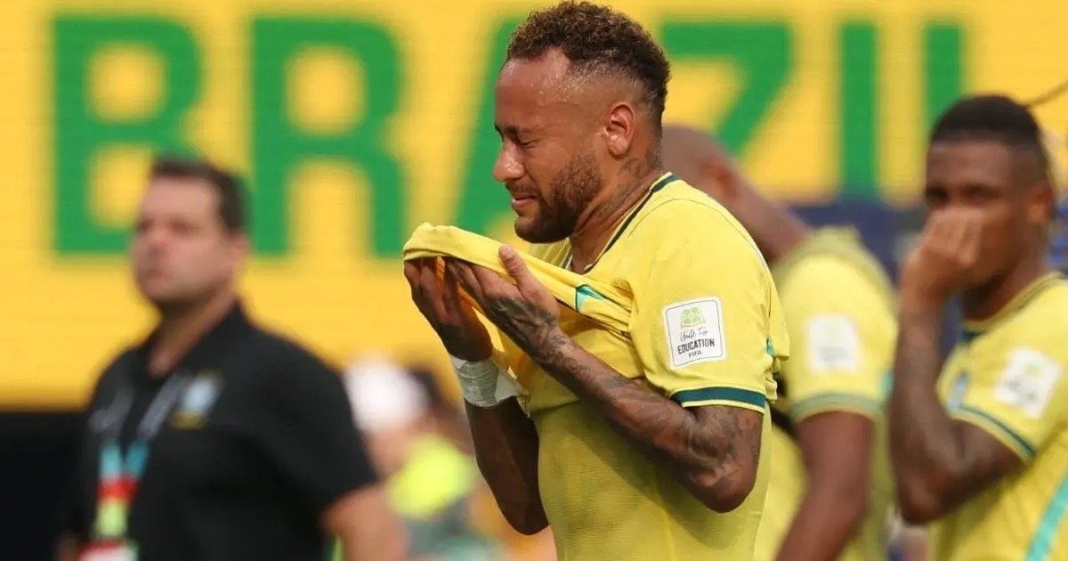 Neymar anuncia que não joga mais pela seleção
