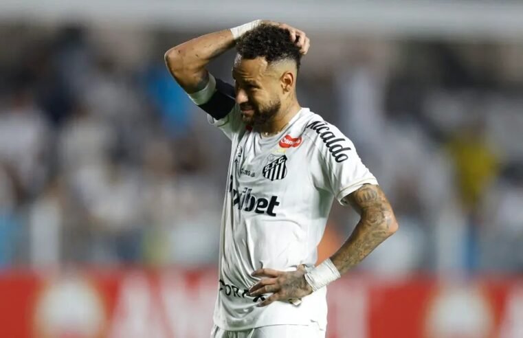 Neymar descarta retorno à Seleção Brasileira e diz que ciclo chegou ao fim