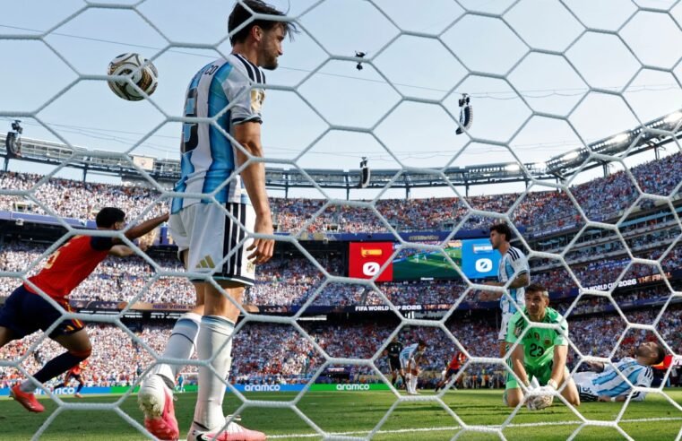 Nunca o Brasil secou tanto a Argentina como nesta final da Copa do Mundo