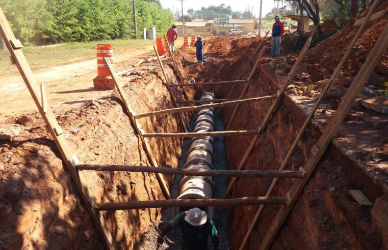 Obra na avenida Bernardo Sayão interdita acesso a condomínios