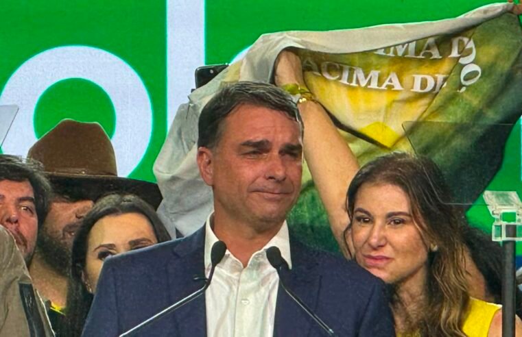 PL oficializa candidatura de Flávio Bolsonaro à Presidência