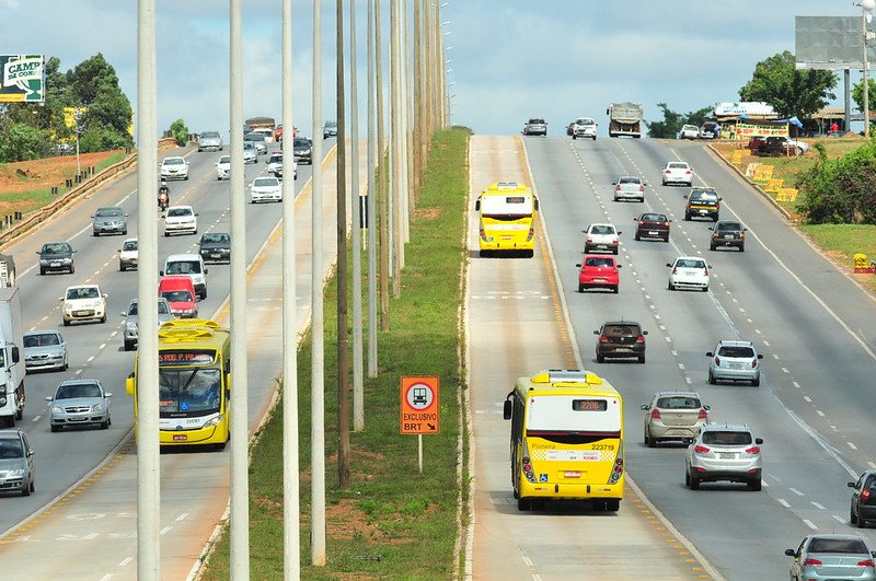 Paranoá recebe novos abrigos de ônibus após ações do GDF