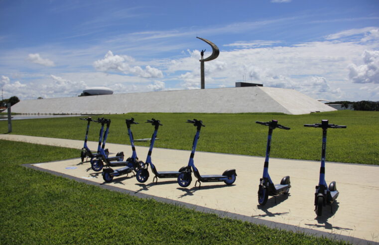 PatMobi orienta uso seguro de patinetes elétricos no Parque da Cidade