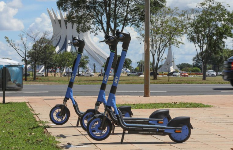 Patinetes elétricos compartilhados chegam a 11 regiões do DF
