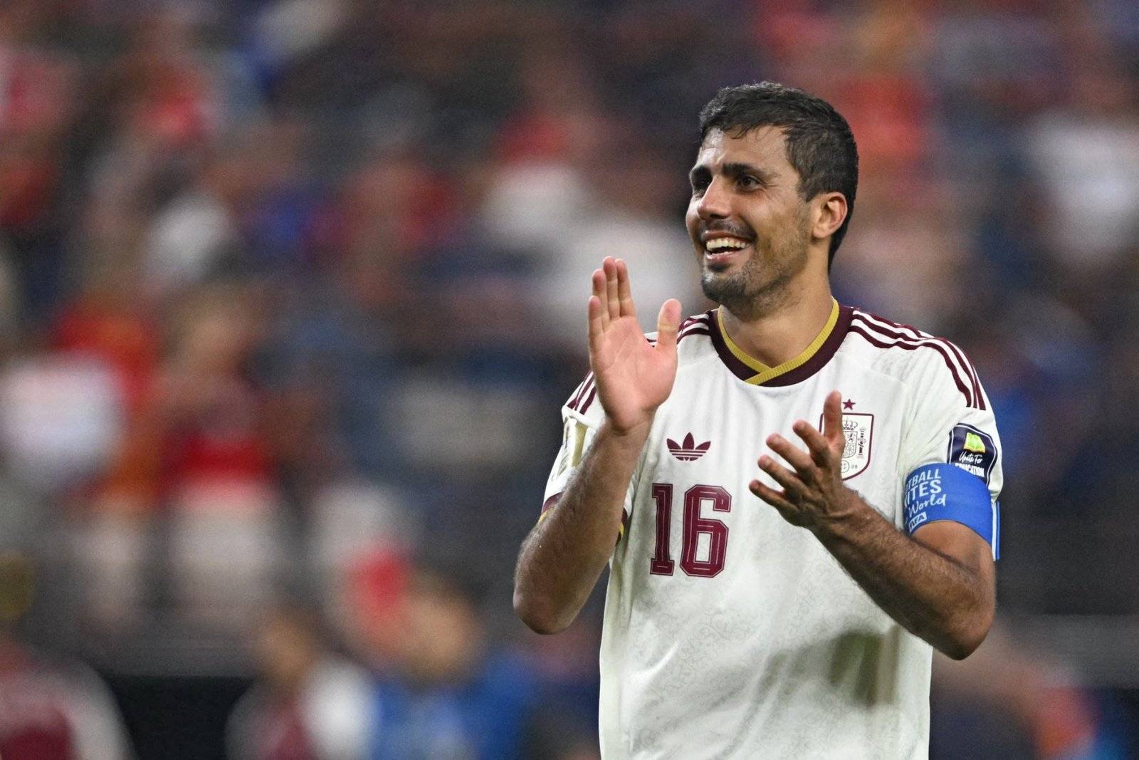 Real Madrid avalia contratar Rodri e muda posição, diz jornalista