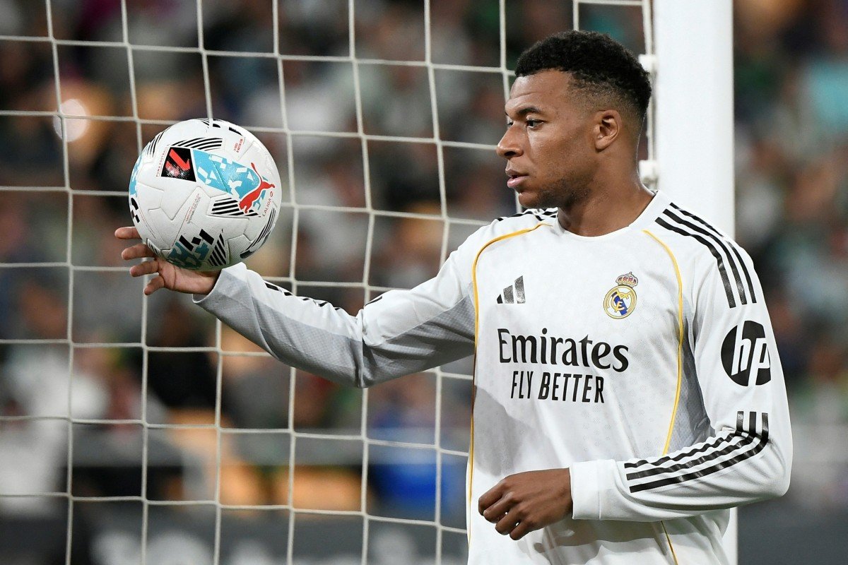 Real Madrid registra receita recorde de € 1,2 bilhão